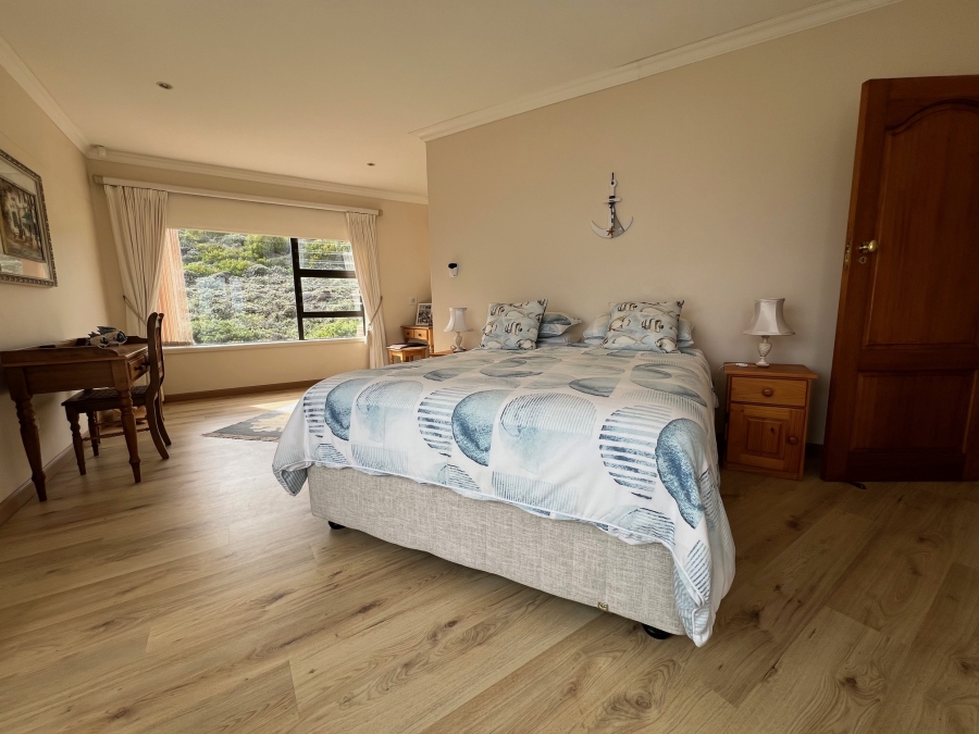 3 Bedroom Property for Sale in Dana Bay Western Cape